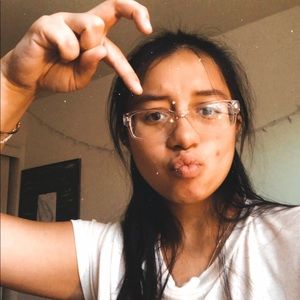 Meet your Posher, Serena